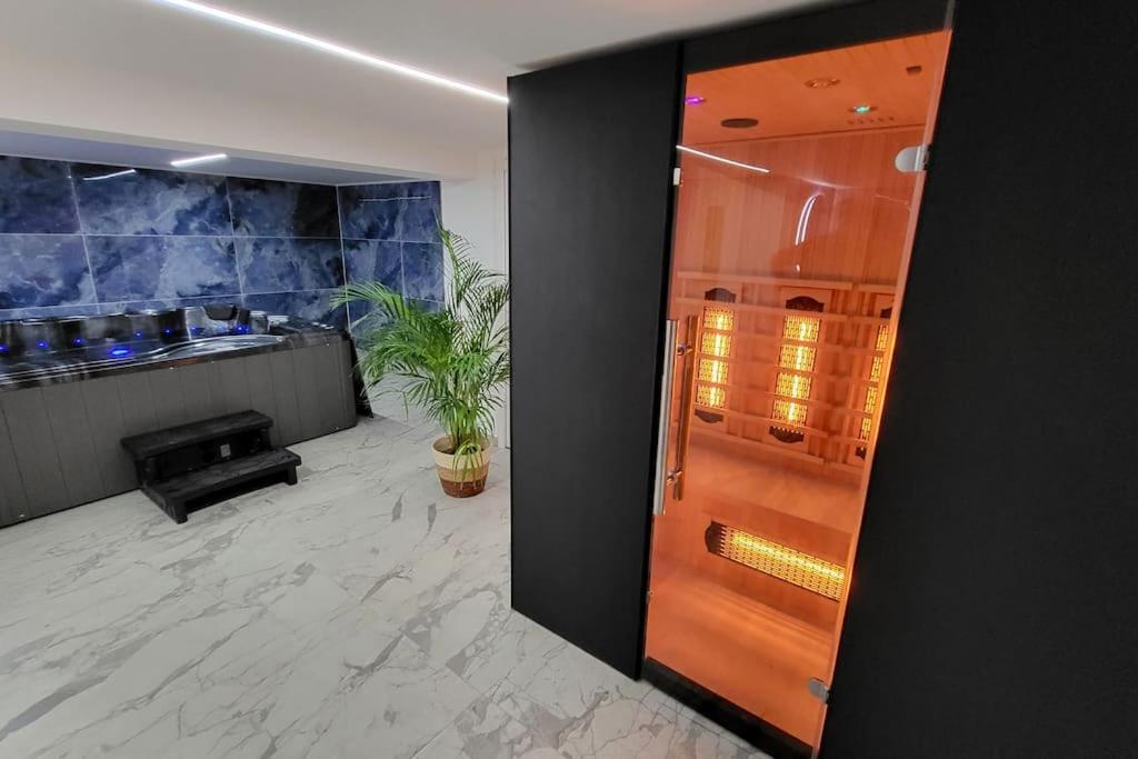 A O G Prestige Relax Max Spa Sauna Algolsheim Extérieur photo